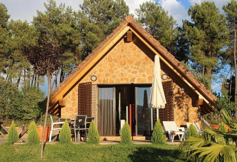 Полулюкс, Complejo Rural La Coronilla