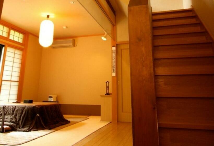 Номер Дюплекс, Ryokan Kutsuroginoya Yuu