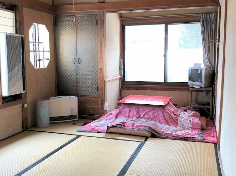Номер Стандарт, Uotoshi Ryokan