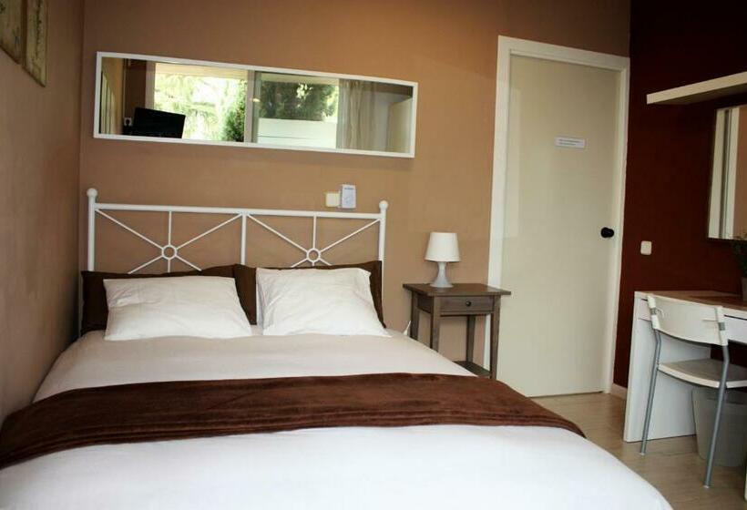 带共用浴室的标准房间, B&b Inés