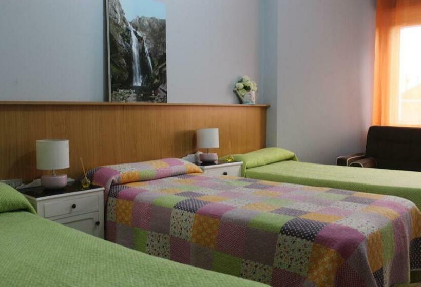 מיטה בחדר משותף, Albergue Turistico Silleda