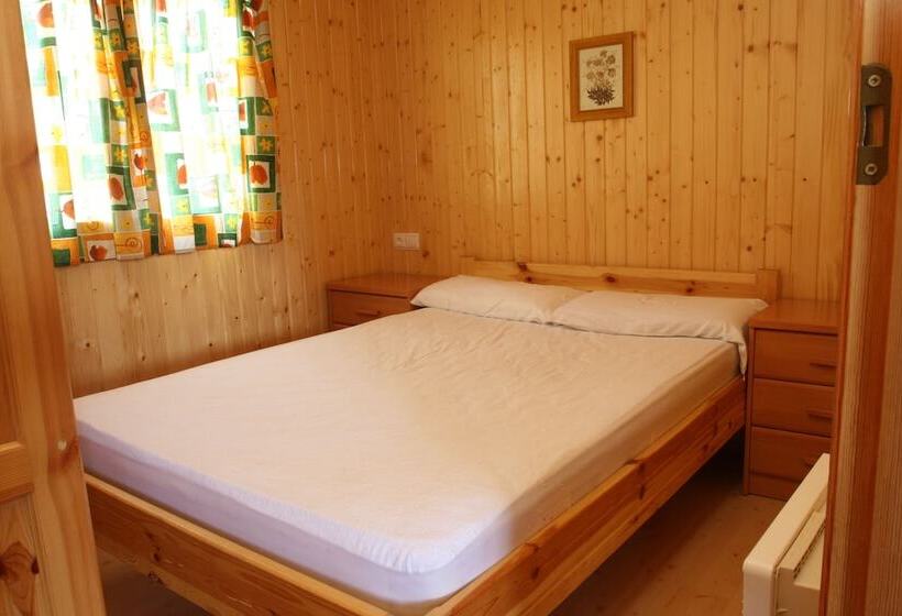 Бунгало Стандарт 2 Спальни, Cerdanya Ecoresort