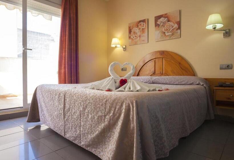 Romantic Room, El Pinche De Oro