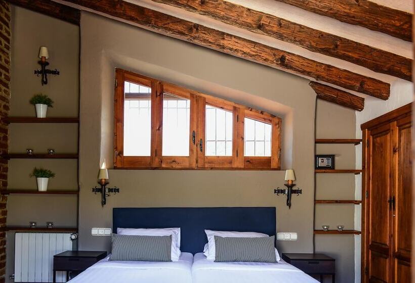 Люкс Вид на Горы, La Perla De Frigiliana Bed & Breakfast Deluxe