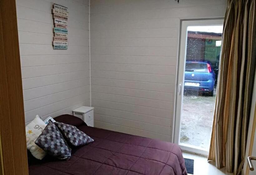 اتاق استاندارد یک نفره, Albergue Barullo   Cubículos   Literas   Habitaciones