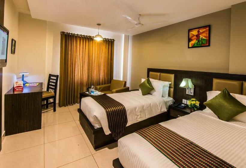 Номер Стандарт, Plazza Hotel , Trichy