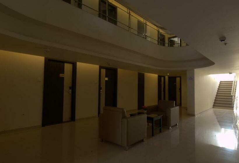 Номер Стандарт, Plazza Hotel , Trichy