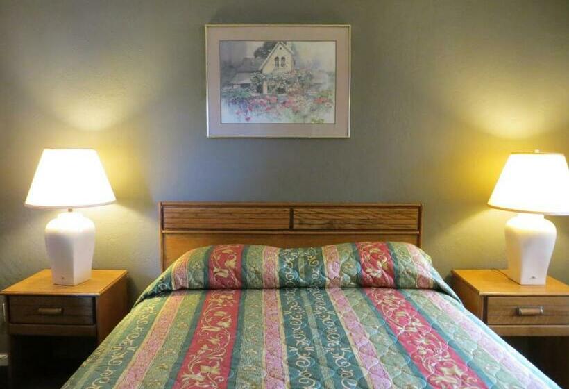 شقة غرفتين, Capri Motel