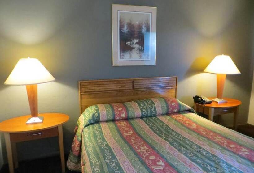 شقة غرفتين, Capri Motel