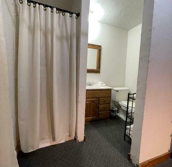 Апартаменты 2 Спальни, Adventures Vacation Rentals