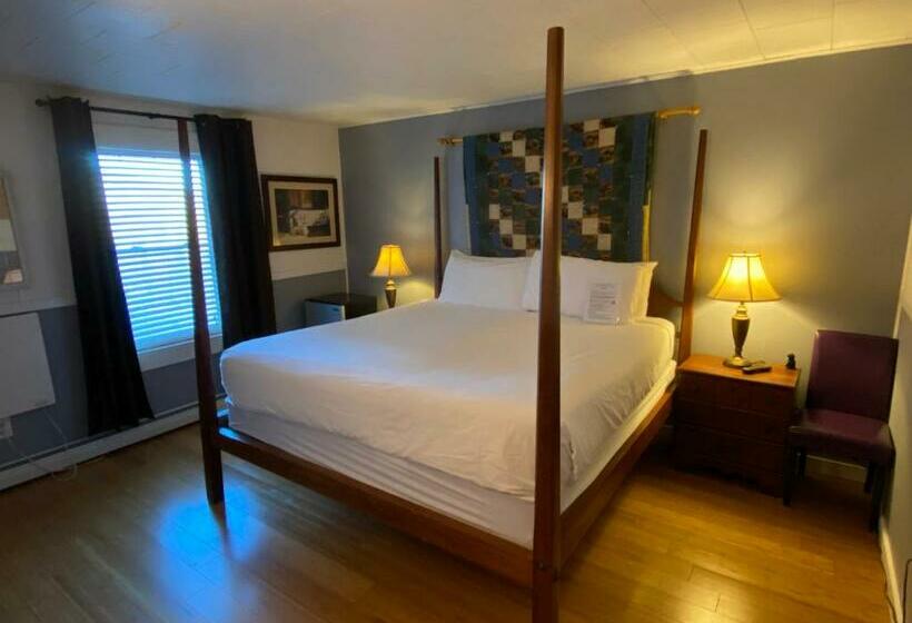 Люкс Кровать Кинг, Bromley View Inn