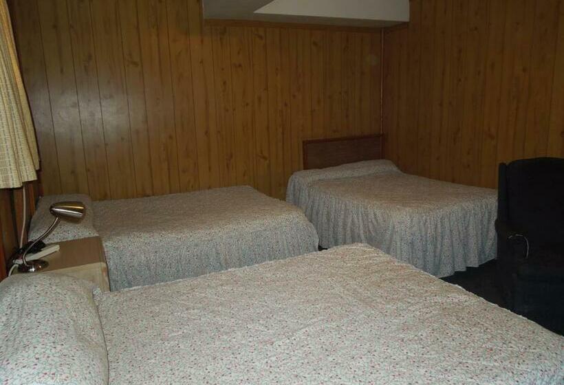 패밀리 룸, Davis Motel