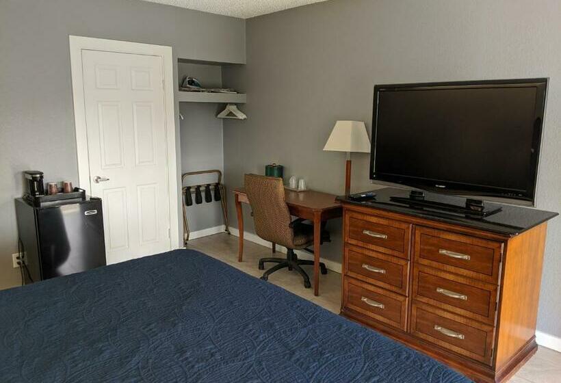 Стандартный Номер Кровать Кинг, Budget Inn Of Lodi