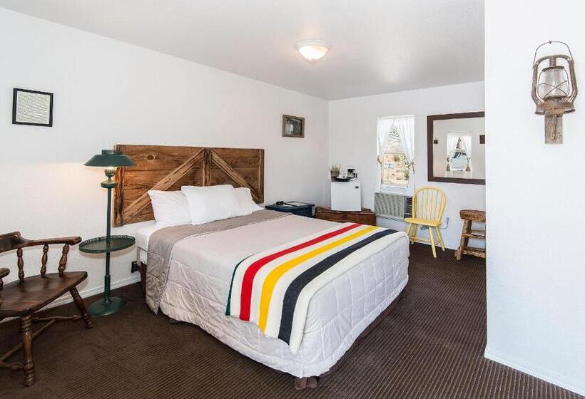 Номер Стандартный Кровать Куин, Virginia City Inn