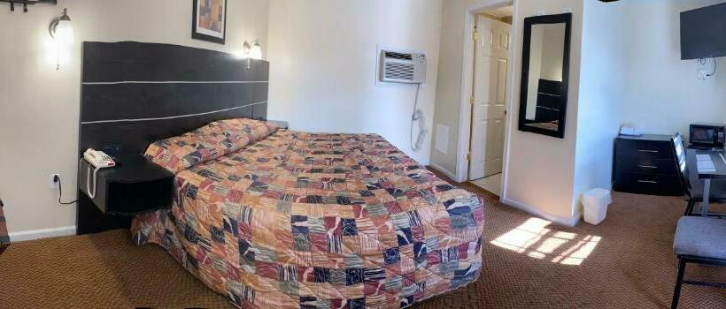 带大床的标准间, Penn Amish Motel