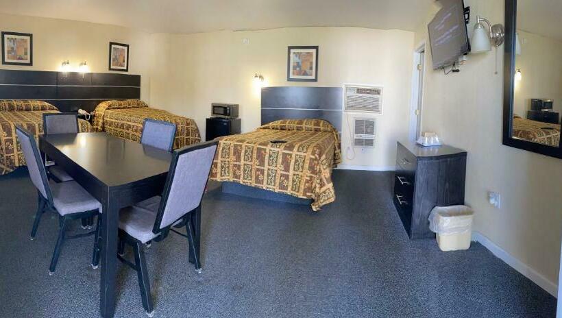 패밀리 룸, Penn Amish Motel
