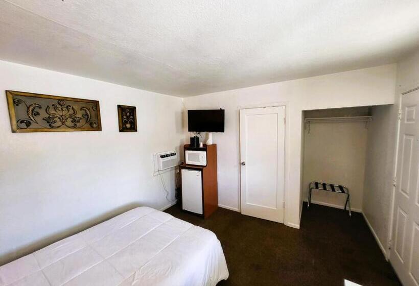 Номер Стандарт, Rose S Motel