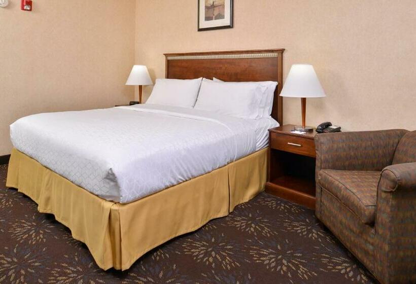Стандартный Номер Кровать Кинг, Holiday Inn Express Hotel & Suites West Chester, An Ihg