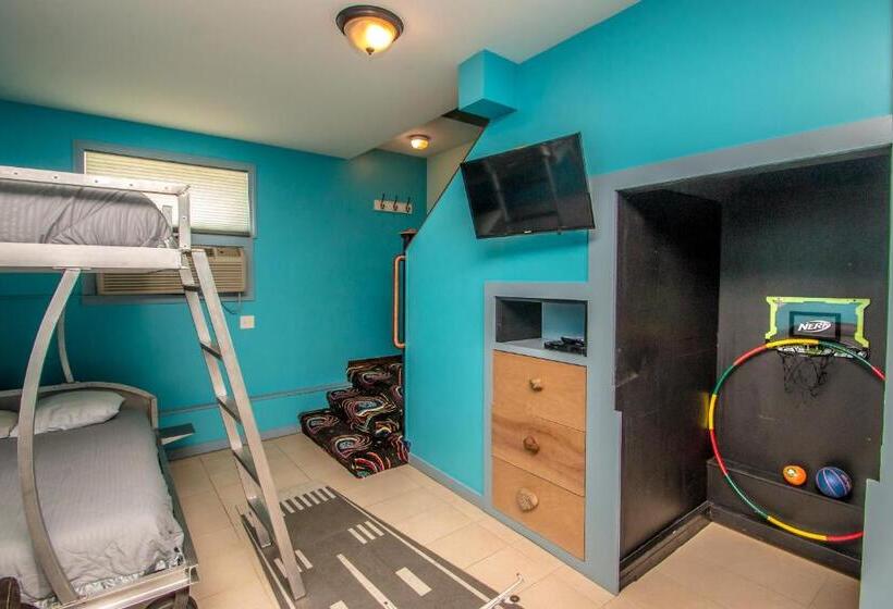 Номер Стандарт с Гостиной, Adventure Suites