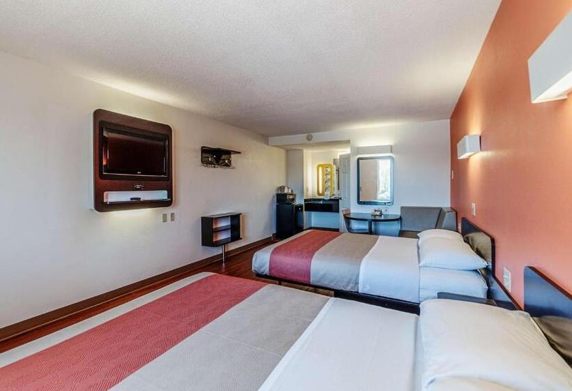 장애인을 위한 스탠다드 룸, Motel 6 Martinsburg, Wv