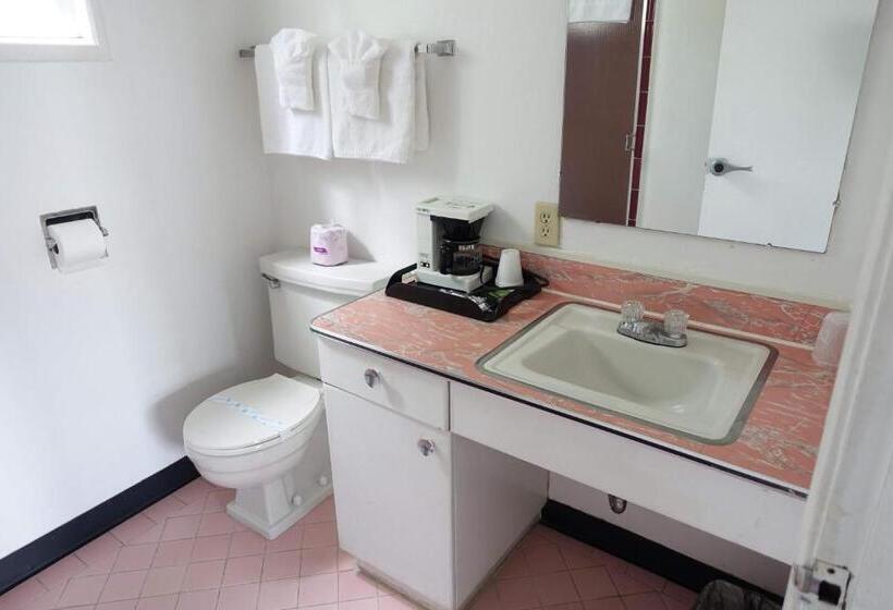 스탠다드 룸, Discovery Inn   Eureka