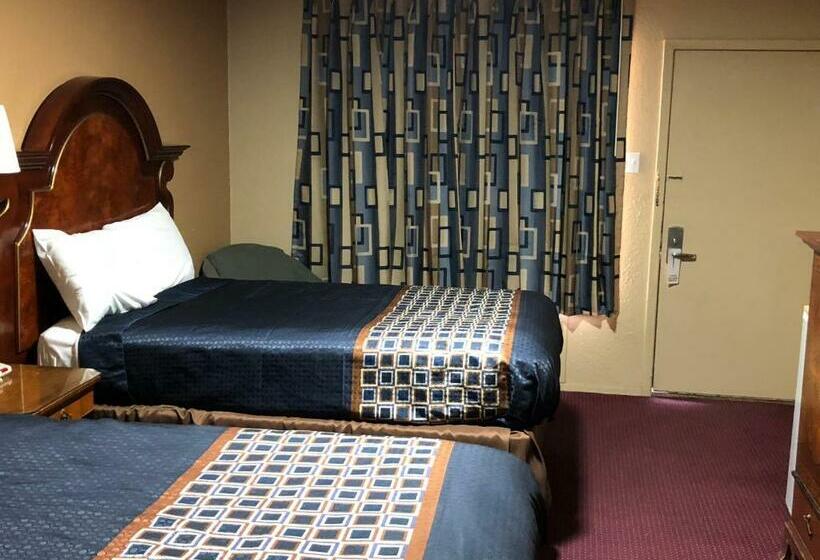 Номер Стандарт, Villa West Inn