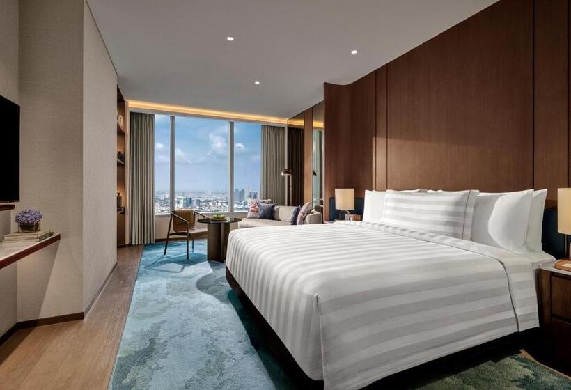 חדר קלאב עם מיטת קינג, Pan Pacific Jakarta