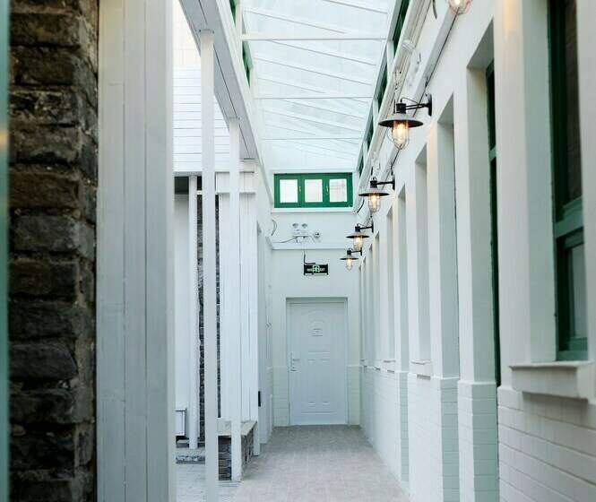 اتاق استاندارد, Peking Station Youth Hostel