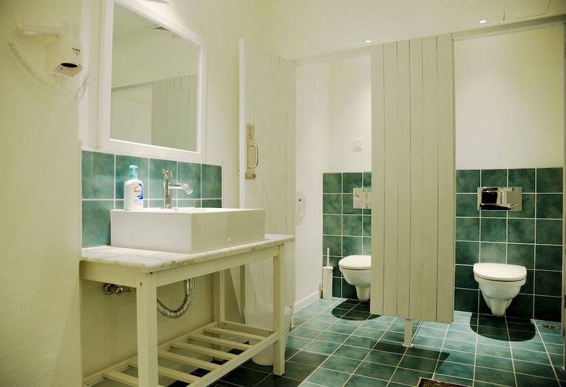 اتاق استاندارد, Peking Station Youth Hostel