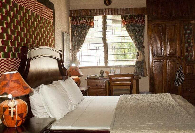 Номер Deluxe Кровать Кинг, Four Villages Inn
