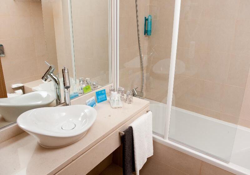 带大床的套房, Homewood Suites By Hilton New Hartford Utica