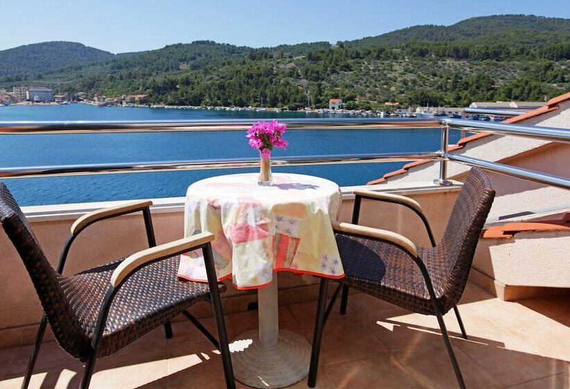 آپارتمان 1 خوابه با بالکن, Apartments Vala
