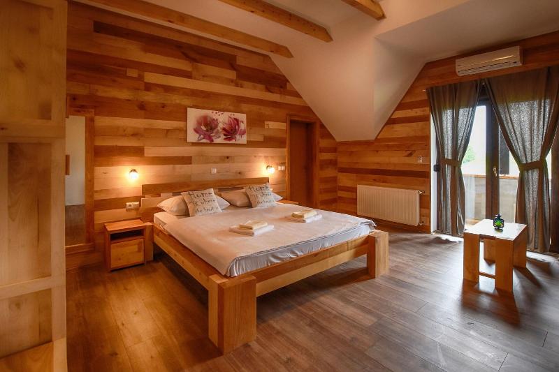 اتاق استاندارد با تخت بزرگ, Villa Stone