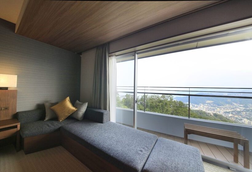 Номер Стандартный с Видом, Grand Bach Atami Crescendo