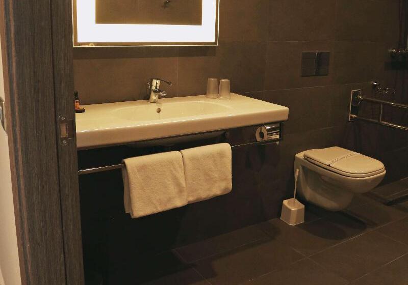 اتاق سوپریور, Grand Kumala Bali