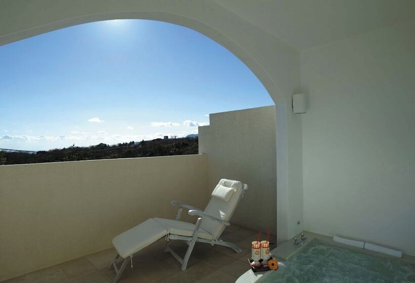 Люкс, Resort Hotel Corte Largo Izu Kogen