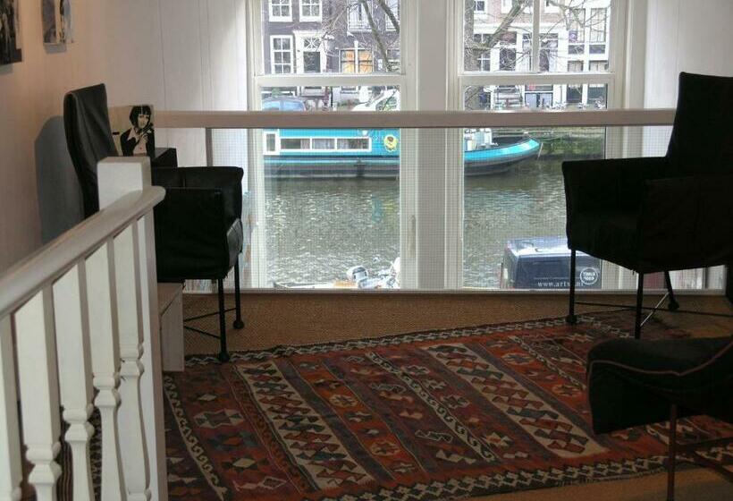 스위트, B&b Singel 100