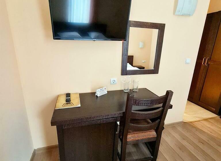Номер Стандарт, Family Hotel Chiflik Hills