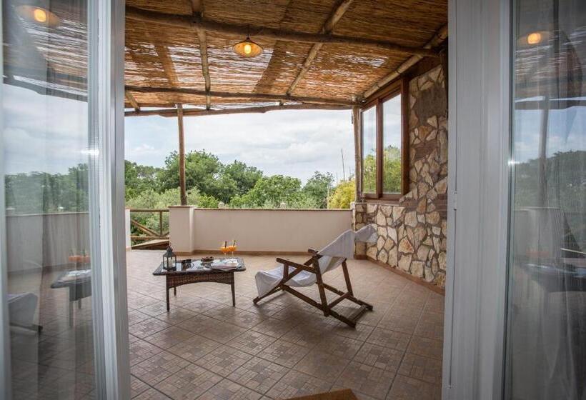 اتاق خانوادگی, Relais Villa Anna