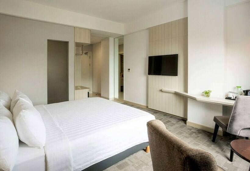 Номер Deluxe, Mercure Jayapura