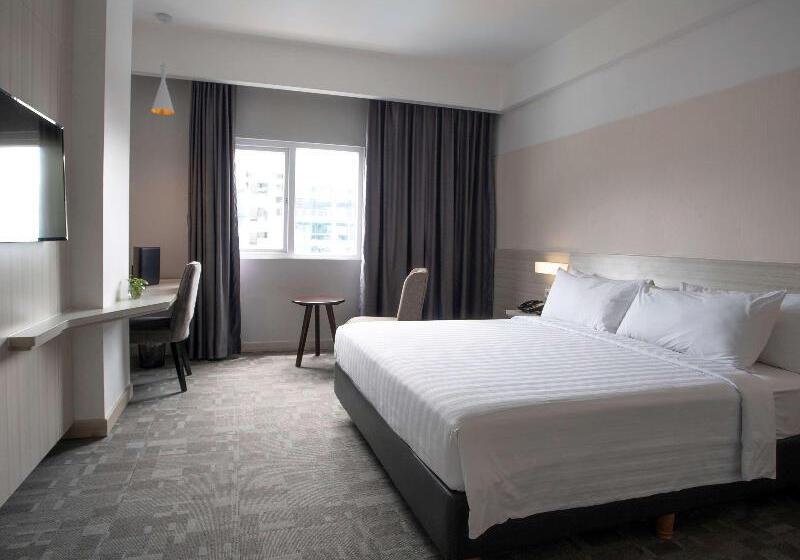 Номер Deluxe, Mercure Jayapura