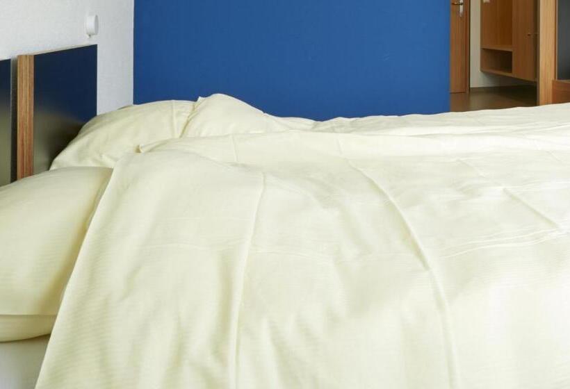 اتاق استاندارد, Youth Hostel Beaufort