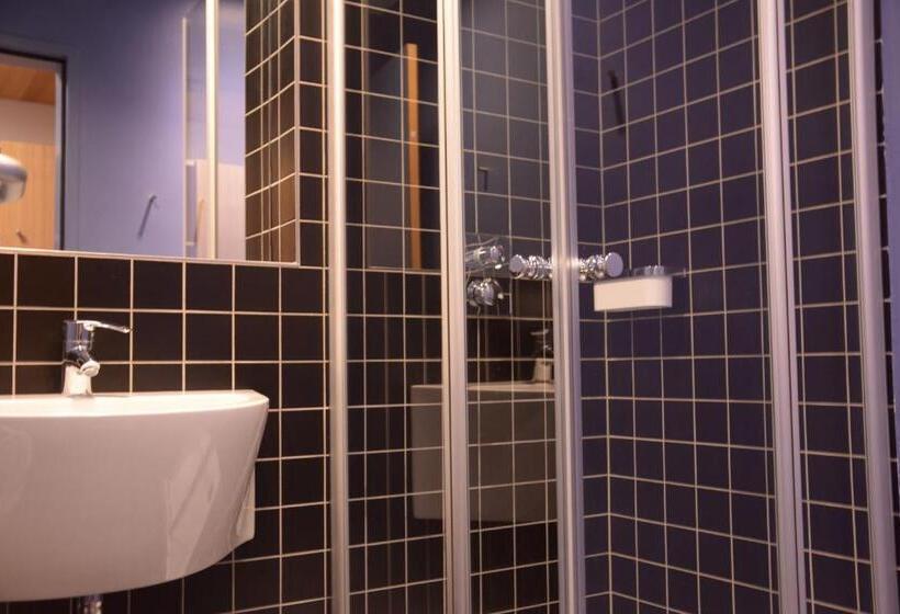 اتاق استاندارد چهار تخته, Youth Hostel Beaufort
