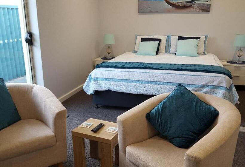 디럭스 룸, Palm Beach Guest House