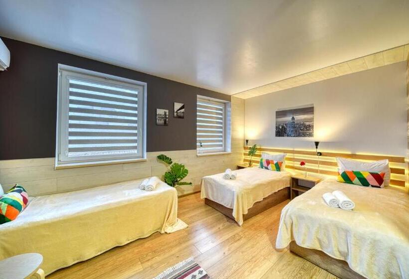 اتاق لوکس سه تخته, Fox Rooms Apart