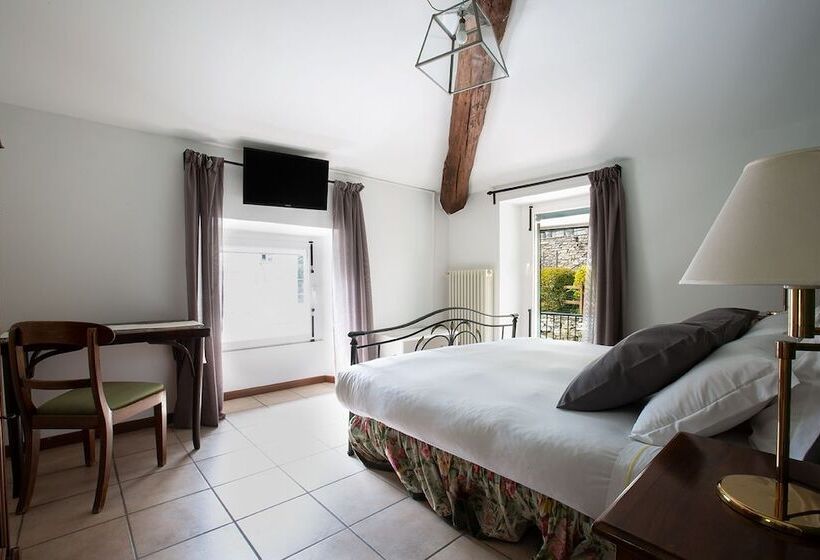 חדר משפחתי, Orso Bruno