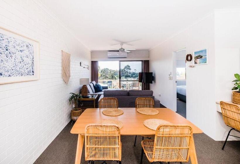 발코니가 있는 2 베드룸 아파트, Mollymook Seascape Motel And Apartments