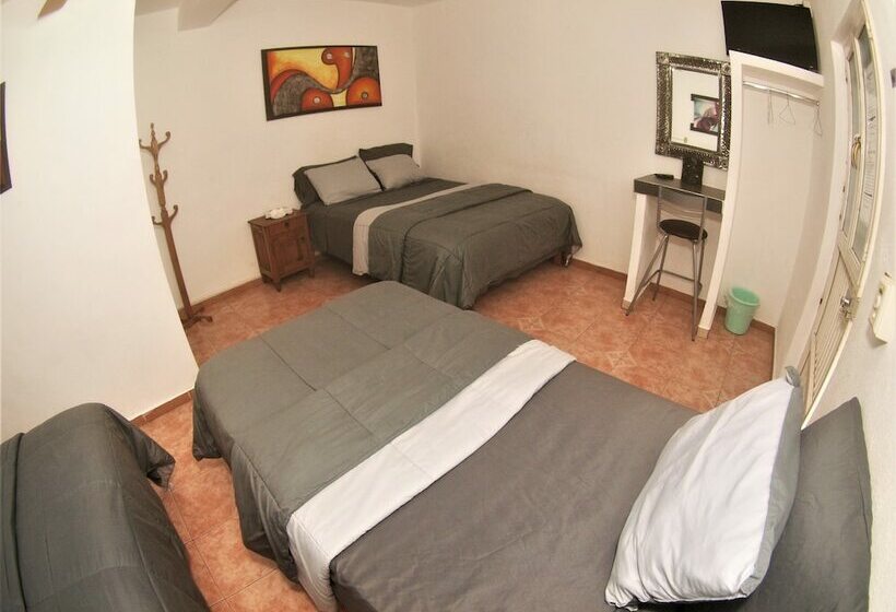 اتاق خانوادگی, Hostal Casa Blanca