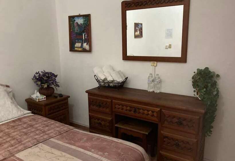 スタンダードルーム, Hostal Casa Blanca