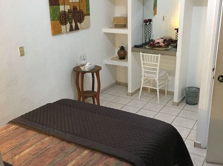 スタンダードルーム, Hostal Casa Blanca